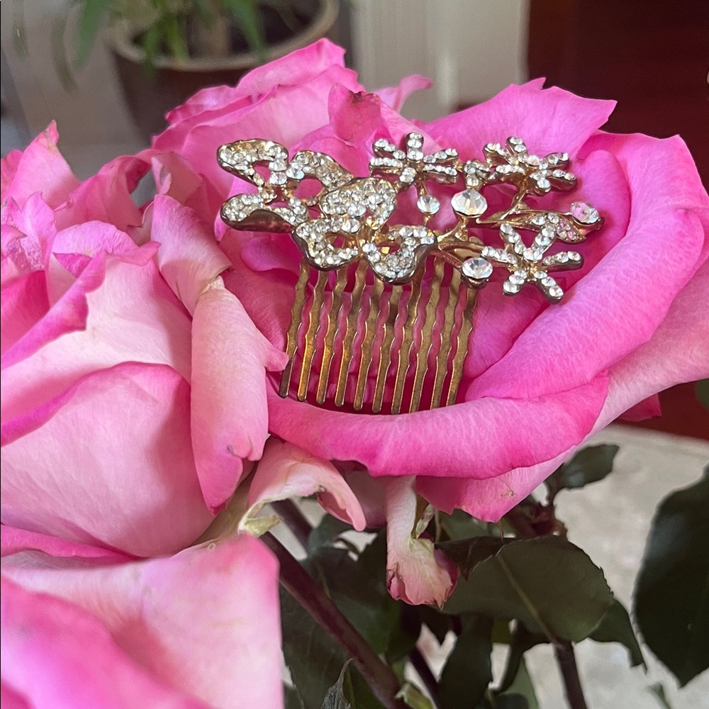 Gold and Silver Floral Hair Comb